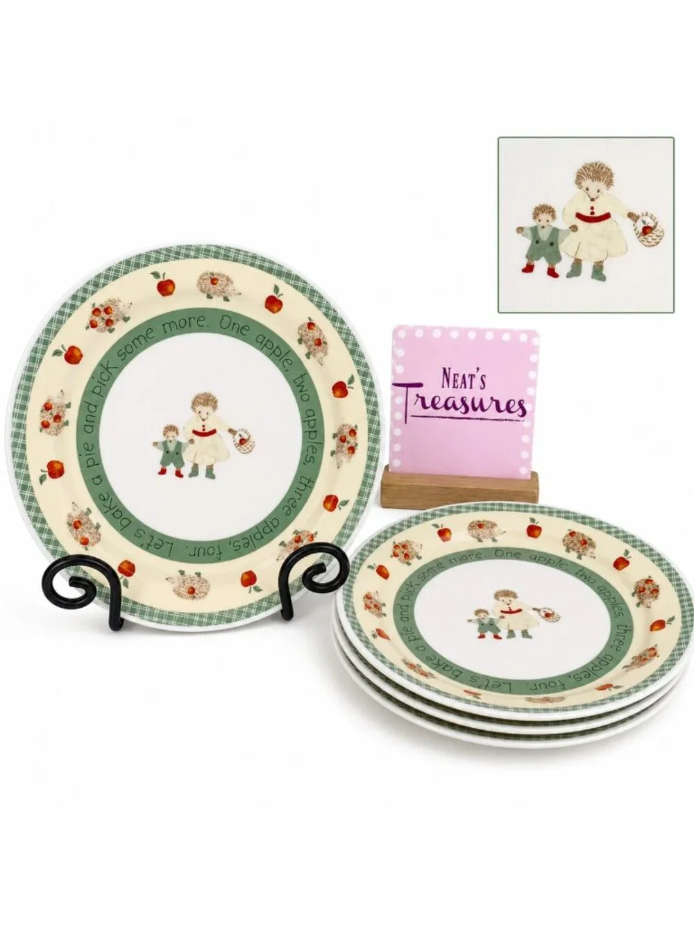 Corelle Red APPLE Hedgehog Break Chip Resistant Green Woven Lunch Plates Set 4